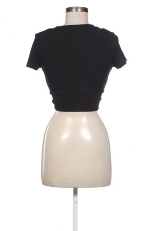 Bluzka damska Bershka, Rozmiar M, Kolor Czarny, Cena 6,99 zł