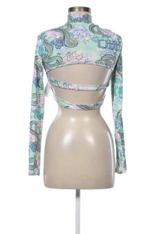 Дамска блуза Bershka, Размер S, Цвят Многоцветен, Цена 4,60 €