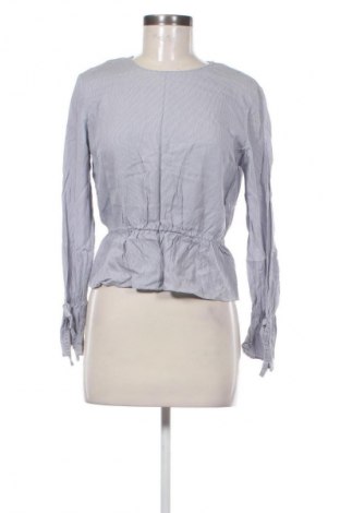 Bluzka damska Bershka, Rozmiar M, Kolor Kolorowy, Cena 7,99 zł