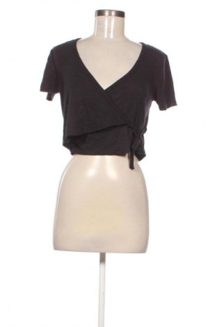 Дамска блуза Fb Sister, Размер M, Цвят Черен, Цена 6,64 €