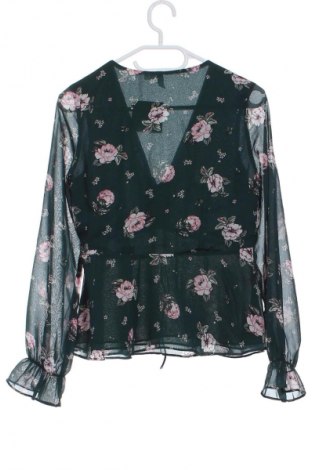 Dámska blúza H&M Divided, Veľkosť XS, Farba Viacfarebná, Cena  4,95 €