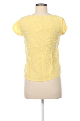 Dámská halenka House, Velikost S, Barva Žlutá, Cena  109,00 Kč