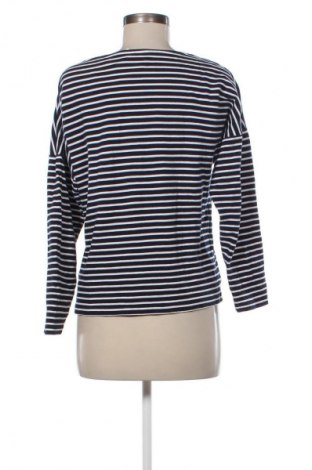 Дамска блуза Lacoste, Размер M, Цвят Многоцветен, Цена 21,47 €