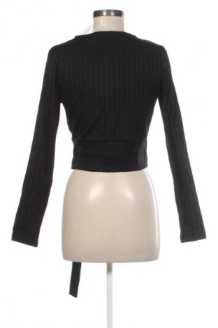 Дамска блуза NA-KD, Размер M, Цвят Черен, Цена 2,04 €