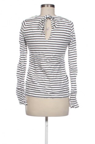 Γυναικεία μπλούζα Pieces, Μέγεθος S, Χρώμα Πολύχρωμο, Τιμή 1,99 €