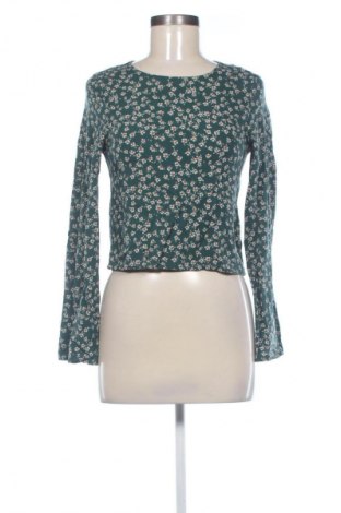Дамска блуза Pull&Bear, Размер S, Цвят Многоцветен, Цена 2,04 €