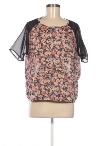 Bluzka damska Pull&Bear, Rozmiar M, Kolor Kolorowy, Cena 24,99 zł