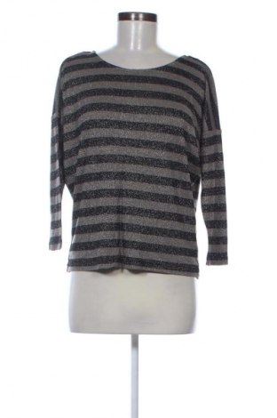 Bluzka damska Pull&Bear, Rozmiar S, Kolor Kolorowy, Cena 16,99 zł