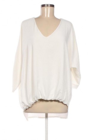 Дамска блуза Unbranded, Размер M, Цвят Бял, Цена 6,13 €