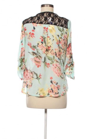 Dámská halenka Unbranded, Velikost M, Barva Vícebarevné, Cena  79,00 Kč