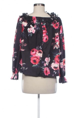 Дамска блуза Unbranded, Размер M, Цвят Многоцветен, Цена 2,55 €