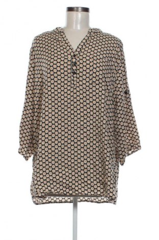 Γυναικεία μπλούζα Unbranded, Μέγεθος 5XL, Χρώμα Πολύχρωμο, Τιμή 9,72 €