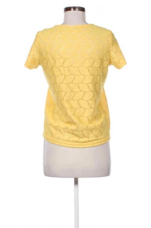 Дамска блуза Unbranded, Размер M, Цвят Жълт, Цена 9,78 €