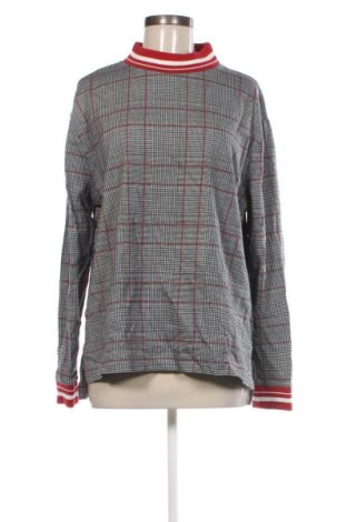 Дамска блуза United Colors Of Benetton, Размер XL, Цвят Многоцветен, Цена 9,71 €