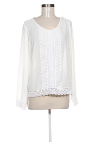 Дамска блуза VILA, Размер XL, Цвят Бял, Цена 4,28 €