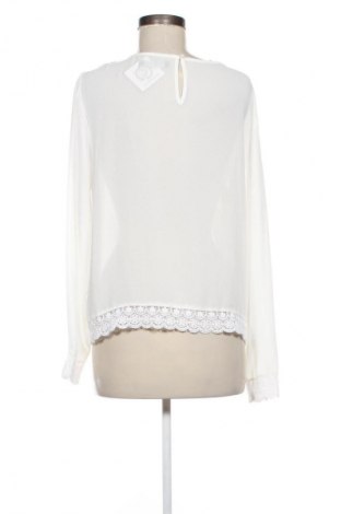 Дамска блуза VILA, Размер XL, Цвят Бял, Цена 4,28 €