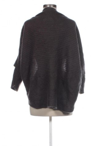 Damen Strickjacke Sisley, Größe M, Farbe Grau, Preis 3,99 €