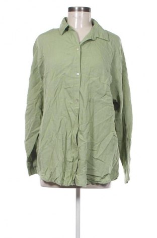 Дамска риза Pull&Bear, Размер M, Цвят Зелен, Цена 7,66 €