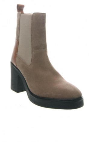 Дамски боти Aada Studios, Размер 39, Цвят Многоцветен, Цена 38,85 €