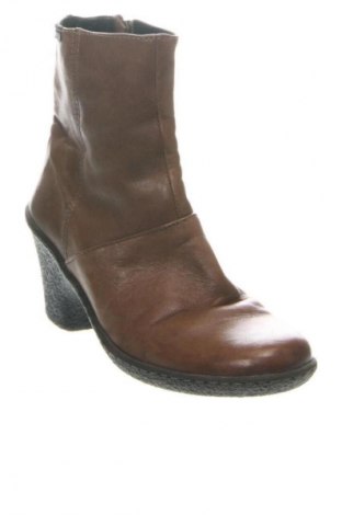 Дамски боти Camper, Размер 36, Цвят Кафяв, Цена 61,35 €