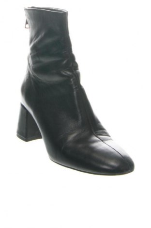 Γυναικεία μποτάκια H&M, Μέγεθος 36, Χρώμα Μαύρο, Τιμή 17,99 €