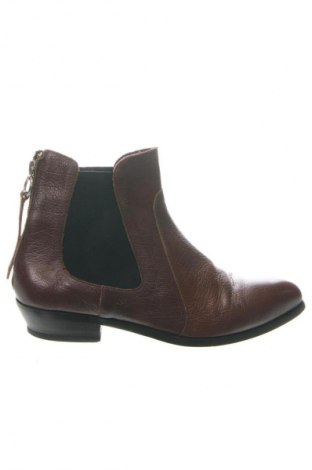 Дамски боти Marella, Размер 40, Цвят Кафяв, Цена 131,53 €