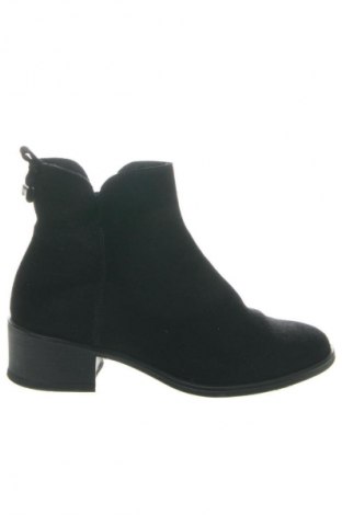 Дамски боти Rylko, Размер 37, Цвят Черен, Цена 48,67 €