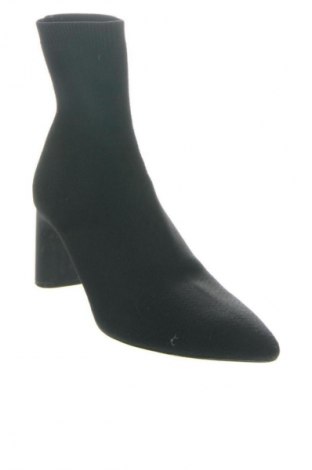 Botine de damă Zara, Mărime 36, Culoare Negru, Preț 126,99 Lei