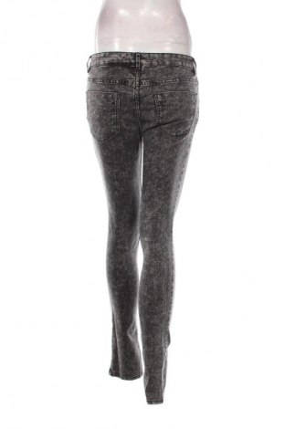 Damskie jeansy H&M Divided, Rozmiar S, Kolor Czarny, Cena 35,83 zł