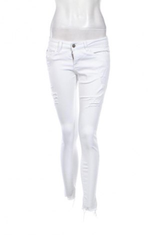 Дамски дънки Kancan, Размер S, Цвят Бял, Цена 11,40 €