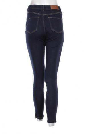 Damskie jeansy Mauvette, Rozmiar S, Kolor Niebieski, Cena 75,99 zł