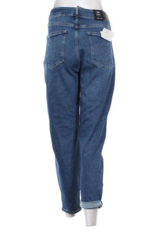 Дамски дънки Mavi, Размер XL, Цвят Син, Цена 38,85 €