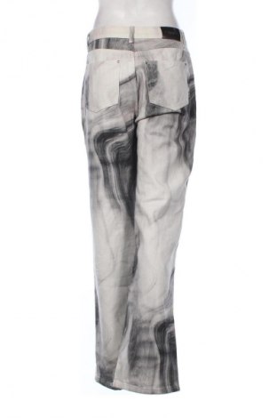 Dámske džínsy  Premium Denim, Veľkosť L, Farba Viacfarebná, Cena  11,95 €