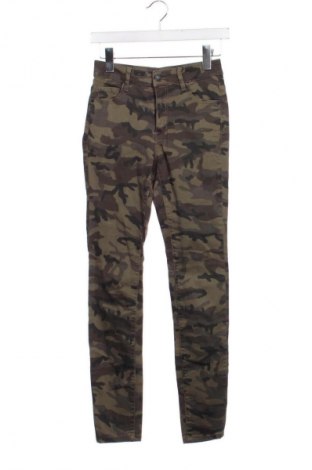 Damskie jeansy Primark, Rozmiar XS, Kolor Kolorowy, Cena 15,99 zł