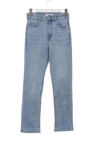 Damskie jeansy Pull&Bear, Rozmiar XS, Kolor Niebieski, Cena 37,99 zł