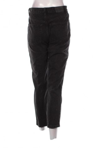 Дамски дънки Pull&Bear, Размер M, Цвят Черен, Цена 27,69 €