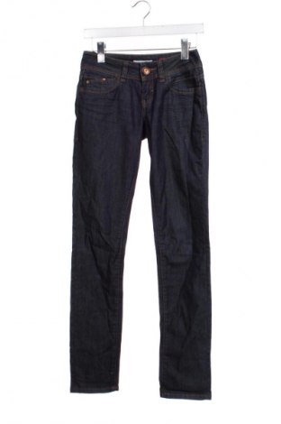 Дамски дънки Q/S by S.Oliver, Размер XS, Цвят Син, Цена 3,06 €