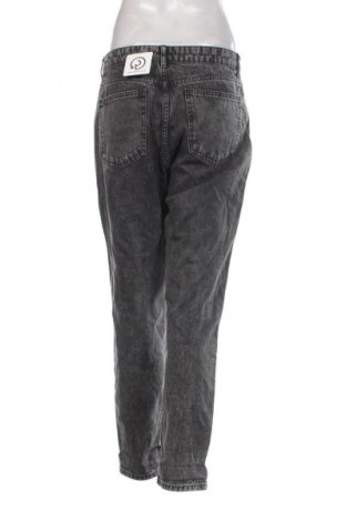 Damskie jeansy Zara, Rozmiar M, Kolor Czarny, Cena 43,99 zł