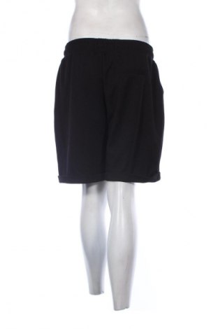 Дамски къс панталон Amisu, Размер L, Цвят Черен, Цена 4,09 €
