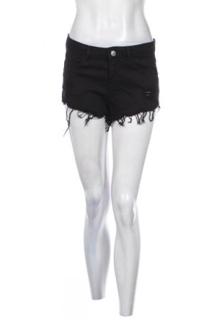 Дамски къс панталон Bershka, Размер M, Цвят Черен, Цена 6,13 €
