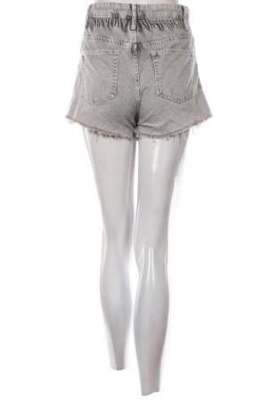 Damskie szorty Bershka, Rozmiar S, Kolor Szary, Cena 26,99 zł