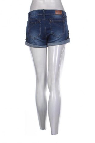 Дамски къс панталон Boom Boom Jeans, Размер M, Цвят Многоцветен, Цена 5,11 €