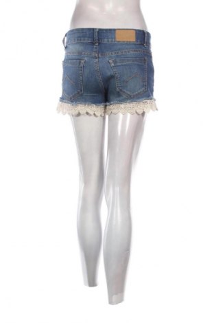 Γυναικείο κοντό παντελόνι Clockhouse, Μέγεθος S, Χρώμα Μπλέ, Τιμή 2,99 €