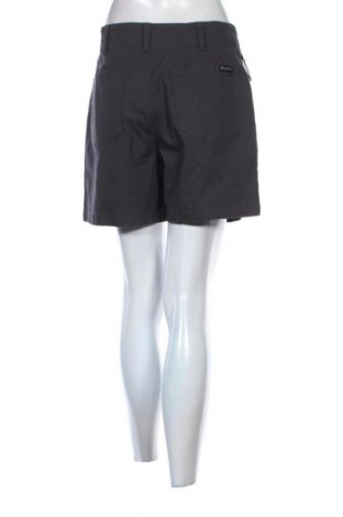 Дамски къс панталон Columbia, Размер M, Цвят Сив, Цена 11,24 €
