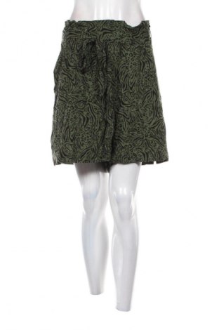 Damskie szorty Editor's Cut, Rozmiar XL, Kolor Kolorowy, Cena 33,99 zł