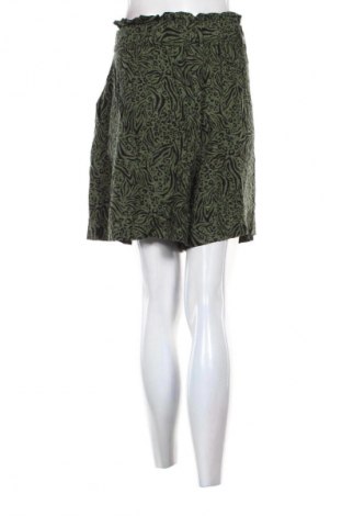 Damskie szorty Editor's Cut, Rozmiar XL, Kolor Kolorowy, Cena 33,99 zł