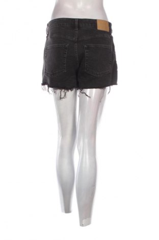 Dámské kraťasy  H&M, Velikost M, Barva Černá, Cena  154,00 Kč