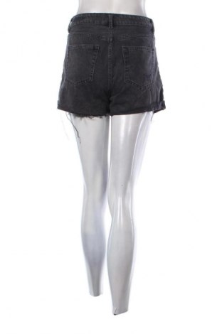 Дамски къс панталон H&M, Размер S, Цвят Сив, Цена 8,18 €