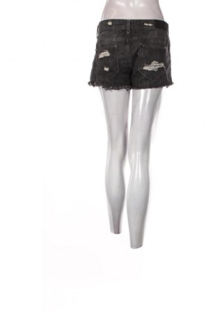 Дамски къс панталон H&M, Размер M, Цвят Черен, Цена 9,70 €
