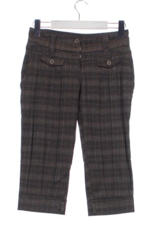 Damskie szorty Junona, Rozmiar M, Kolor Kolorowy, Cena 8,99 zł